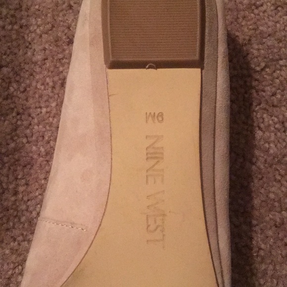 Nine West Pointed toe Flats - Picture 6 of 7
